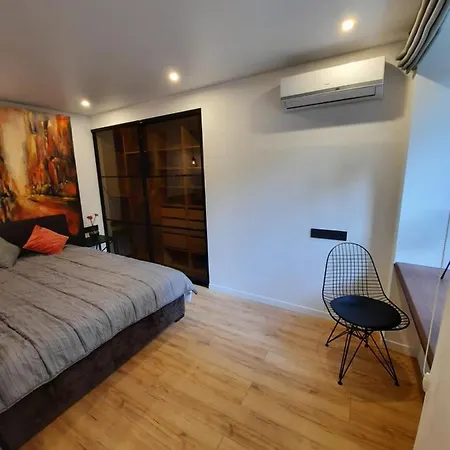 Apartment New Scandic Center In Odesa
